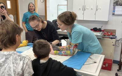 Second Graders Get a Hands-On Look at Animal Care at OCHS Veterinary Clinic